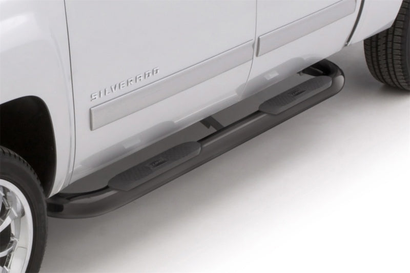 LUND 4in. Oval Curved Steel Nerf Bars | Dodge Ram 2500 (03-09) / 1500 (02-08) (23475771)