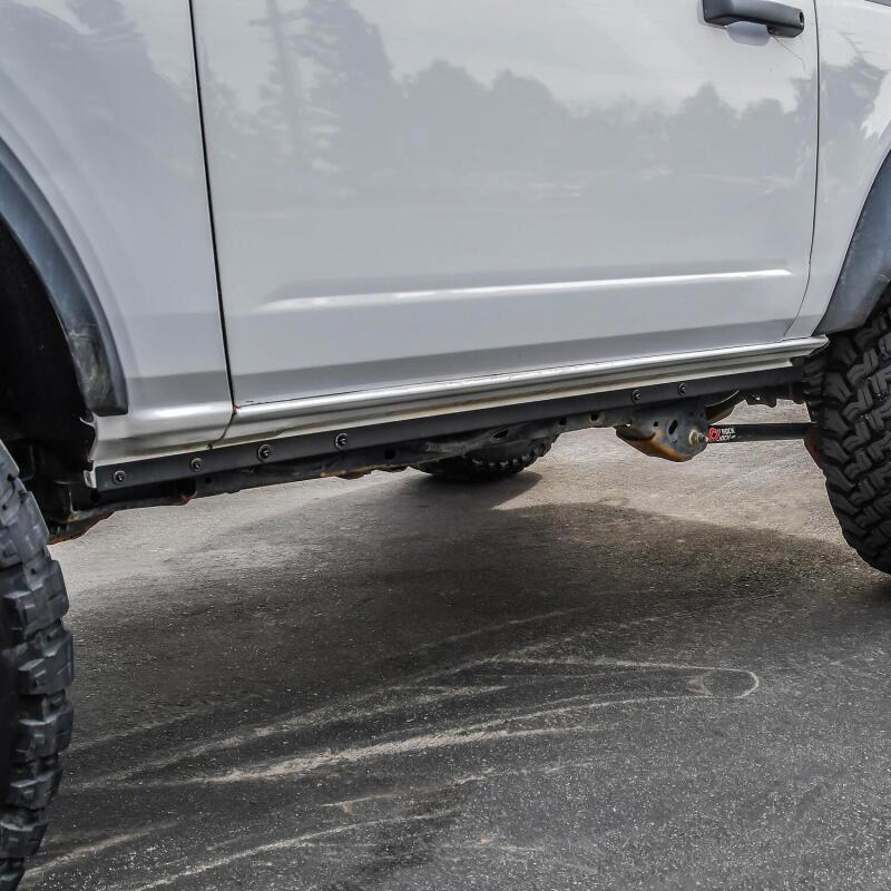 Westin XTS Pinch Weld Covers | Ford Bronco (21-26) (42-141855)