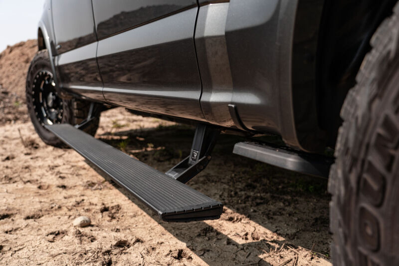 AMP Research PowerStep Xtreme | Ford F-150 (18-20) Raptor (78151-01A)