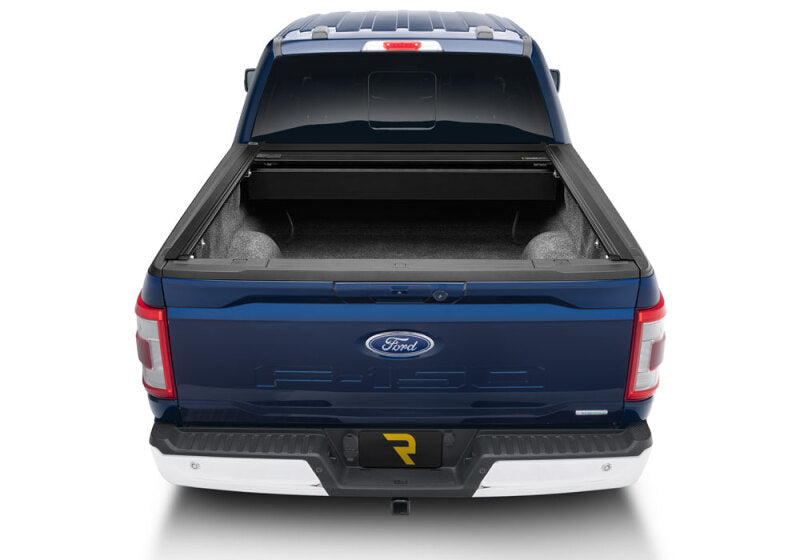 RetraxPRO MX Bed Cover | Ford F-150 (15-20), Raptor (17-20) (80373)