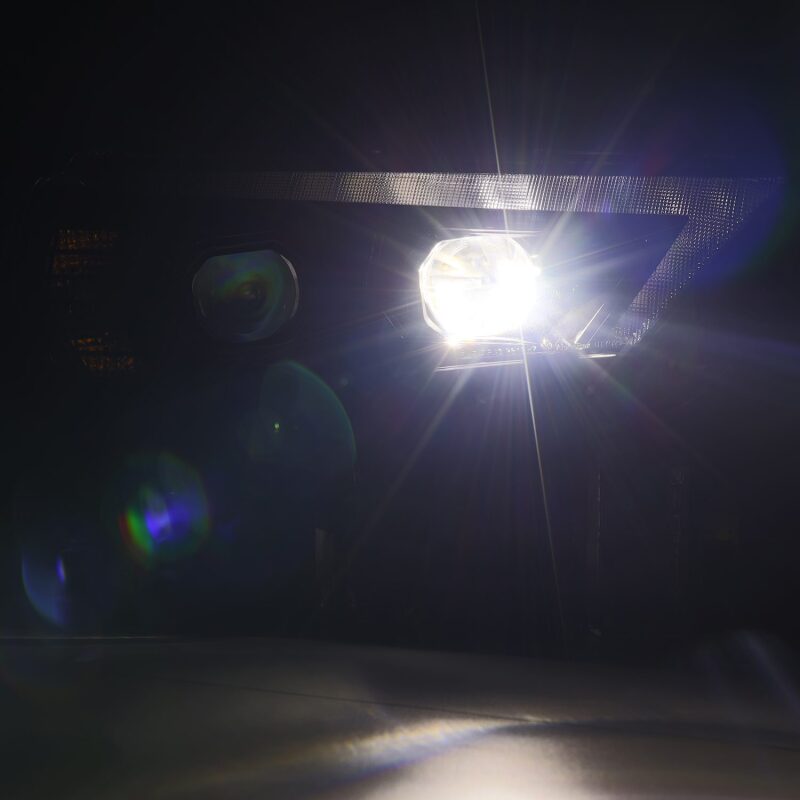 AlphaRex LED Proj Headlights | Toyota 4runner/Lexus GX460 (14-20) LUXX Series (880849)