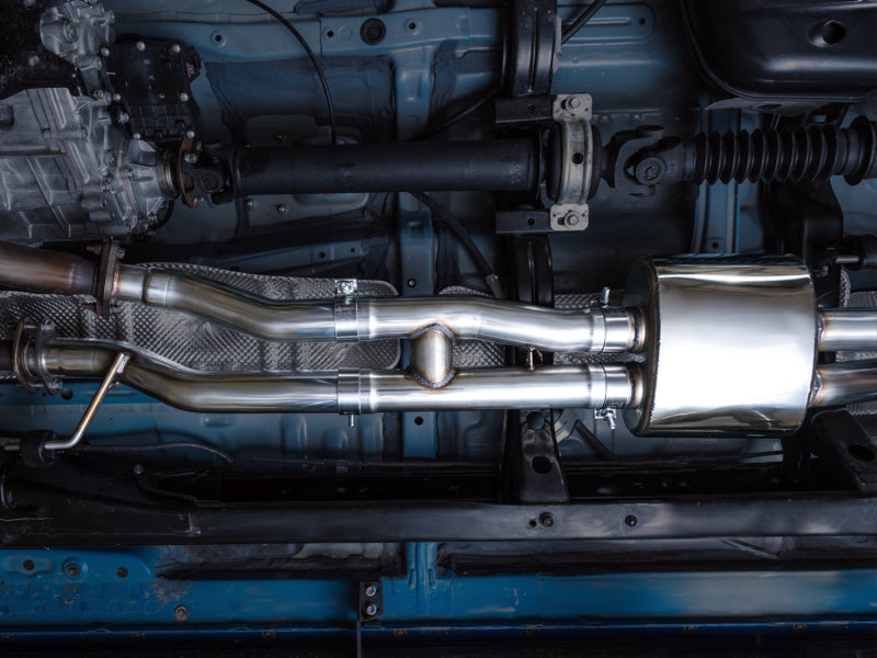 AWE 16-22 Toyota Tacoma Dual Catback Exhaust w/ BashGuard | Toyota Tacoma (16-19, 20-23) (3015-33826)