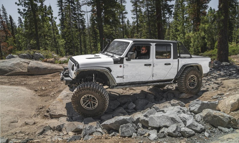 AVS Ventvisor Outside Mount Window Deflectors (4PC): Jeep Wrangler / Gladiator (18-25)