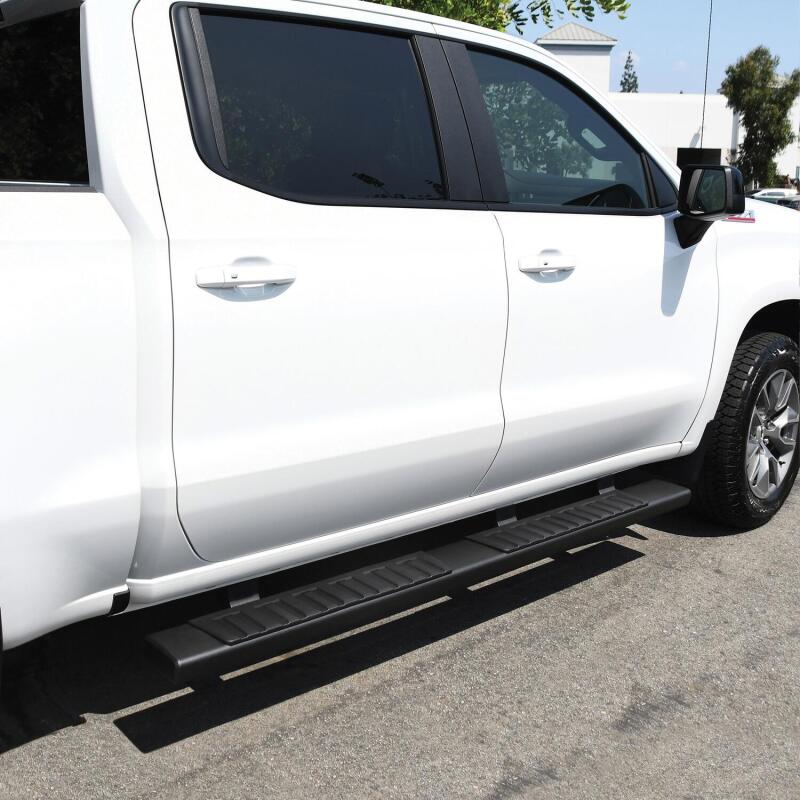 Westin 2019+ Chevrolet Silverado/Sierra 1500 Crew Cab R7 Nerf Step Bars | Chevrolet Silverado 1500 / GMC Sierra 1500 (19-26) (28-71275)