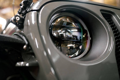 DV8 Offroad LED Projector Headlights: Jeep Wrangler (18-22) / Gladiator (20-22)