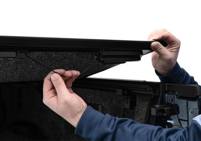 Undercover Ultra Flex Bed Cover | Ford F-150 (21-23) / F-150 (24-26) / F-150 Raptor (21-23) / F-150 Raptor (24-26) / F-150 Lightning (22+) (UX22029)