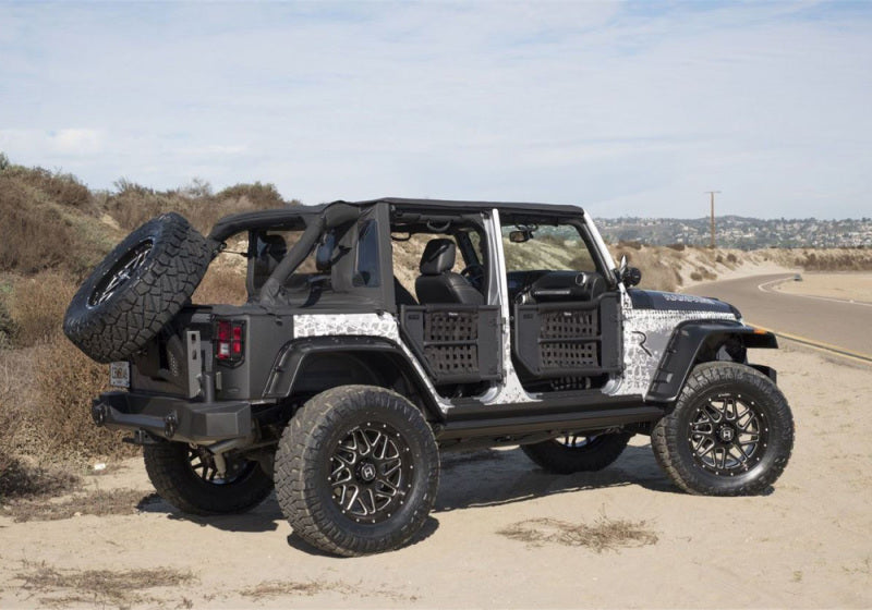 Rampage Trailview Tonneau Top | Jeep Wrangler JK (07-18) (990135)