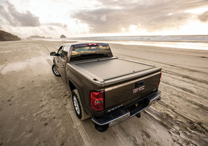Roll-N-Lock Retractable Tonneau Cover | Dodge Ram 1500 (09-18/19-24) (BT447A)