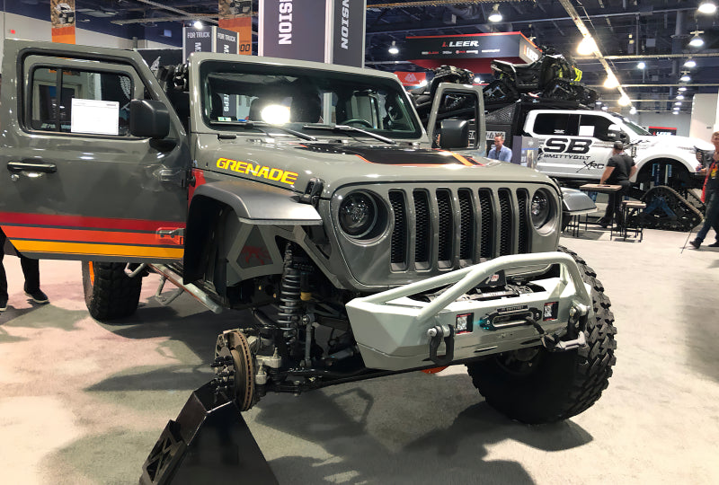 ORACLE Lighting Oculus Bi-LED Projector Headlights: Jeep Gladiator / Wrangler JL (18-24)
