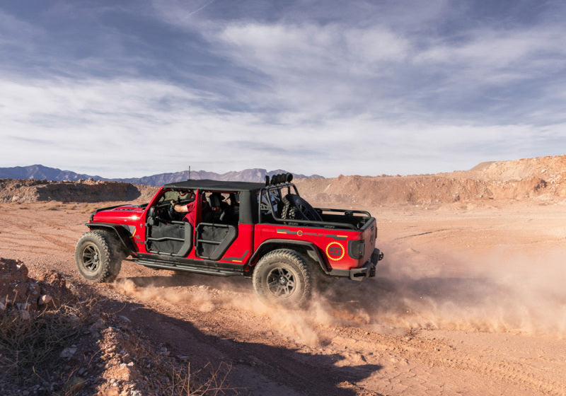 Superlift 4in Dual Rate Coil Lift Kit w/ Fox 2.0 Reservoir Shocks: Jeep Gladiator (18-26)