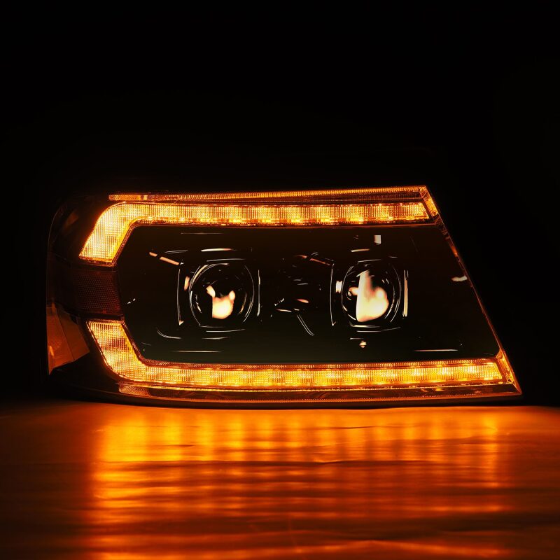 AlphaRex LUXX-Series Alpha-Black Projector Headlights | Ford F150 / Lincoln Mark LT (04-08) (880133)