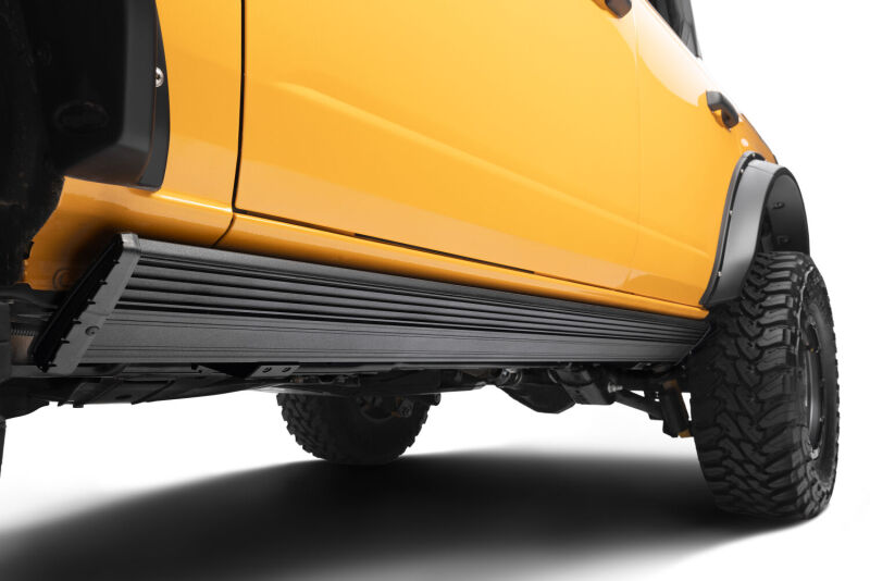 AMP Research PowerStep Xtreme | Ford Bronco (21-26) (78140-01A)