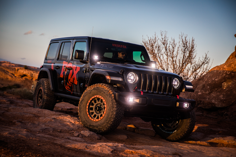 FOX 2.5 Perf Elite Series Reservoir Rear Shock Adjustable (REAR): Jeep Wrangler JL 2018-2026 w/ 3.5-4" Lift