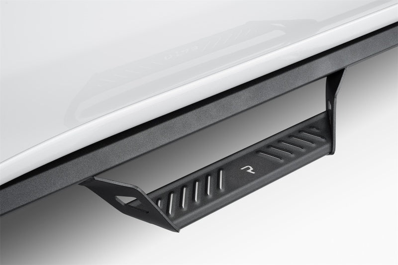 N-Fab Predator Pro Cab Length Step System | Chevrolet Silverado 1500 / GMC Sierra 1500 (19-26) / ZR2 / 2500HD / 3500HD (20-26) (PRC1980CC-TX)