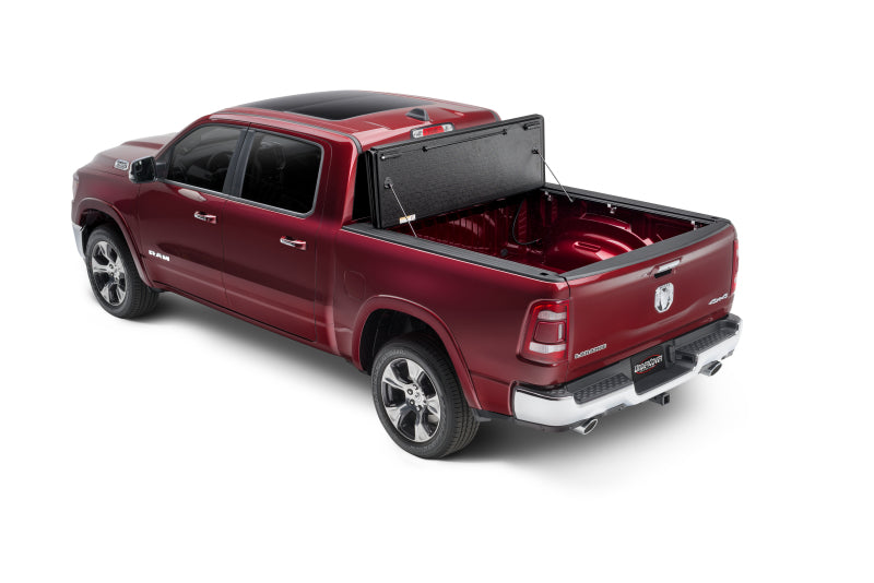 Undercover Flex Folding Bed Cover 6.4ft: Fits Dodge / Ram 1500 / 2500 / 3500 (02-26) - Black