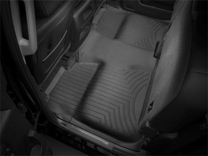 WeatherTech 14+ Chevrolet Silverado Rear FloorLiner | Chevrolet Silverado 1500 / Silverado 2500HD / Silverado 3500HD / GMC Sierra 1500 (445422)