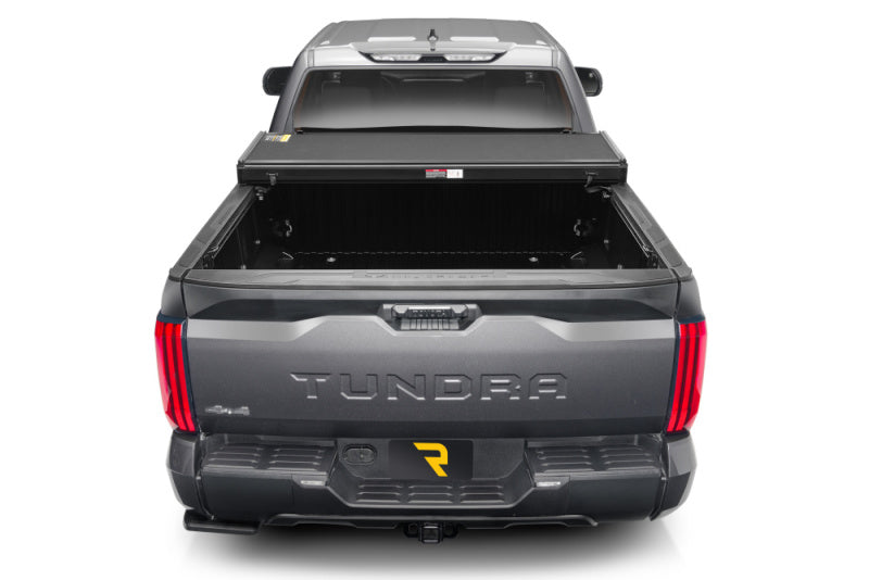 Extang 2024+ Toyota Tacoma (5ft Bed) Solid Fold ALX | Toyota Tacoma (24-26) (88832)