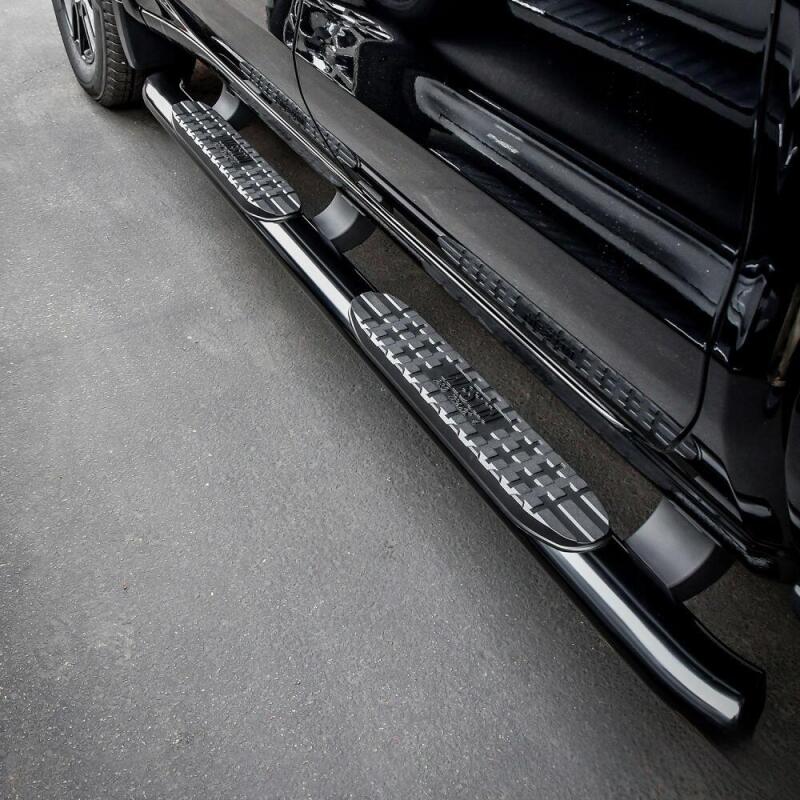 Westin PRO TRAXX 4 Oval Nerf Step Bars | Chevrolet Silverado 1500/2500HD/3500HD, GMC Sierra 1500/2500HD/3500HD (21-24125)