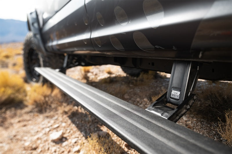 AMP Research PowerStep Smart Series | Ford F-150 (21-26) / Raptor (21-23) (86152-01A)