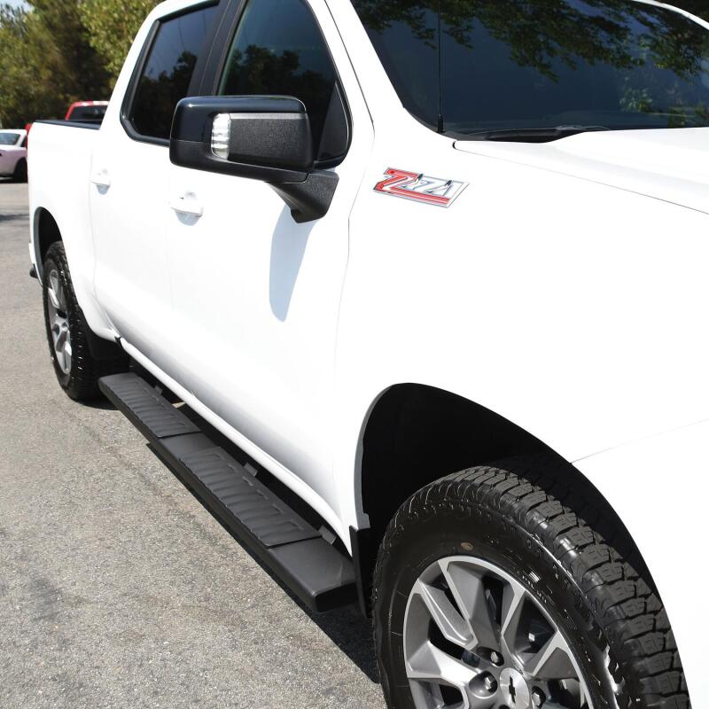 Westin 2019+ Chevrolet Silverado/Sierra 1500 Crew Cab R7 Nerf Step Bars | Chevrolet Silverado 1500 / GMC Sierra 1500 (19-26) (28-71275)