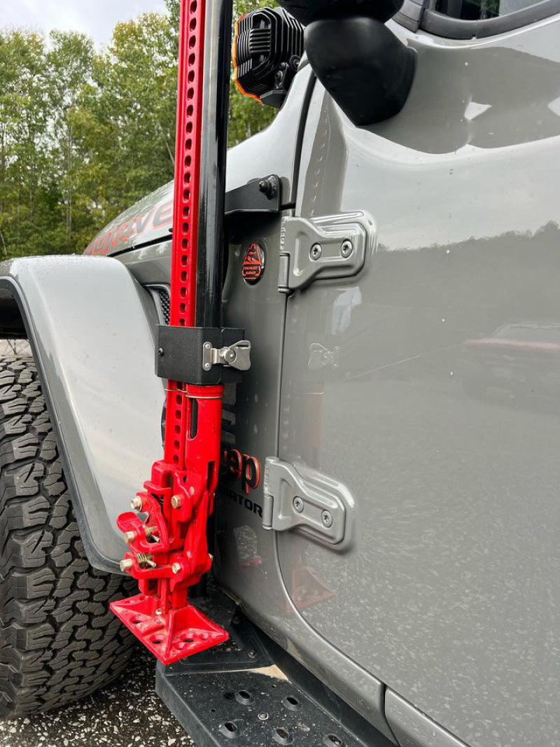 Go Rhino Front Fender Jack Mount (FRONT): Jeep Wrangler / Gladiator (07-26) - Textured Black