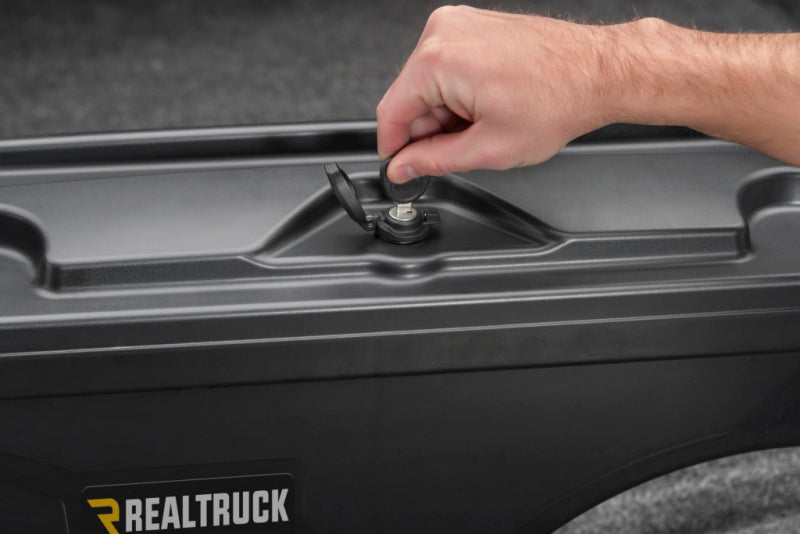 Undercover Swing Case | Chevrolet Silverado 2500HD/3500HD, GMC Sierra 2500HD/3500HD (SC105D)