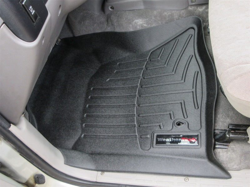 WeatherTech Front FloorLiner | Toyota Tacoma (00-04) (440101)