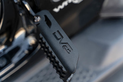 DV8 Offroad Foot Pegs (FRONT AND REAR): Jeep Wrangler / Gladiator (2018-2026)