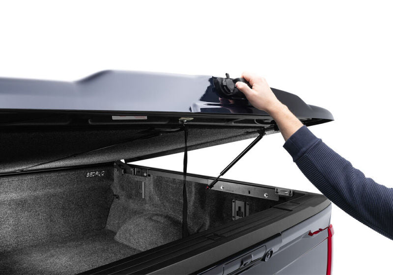 Undercover Tonneau Cover | Ford F-150 (22-26) Lightning & 23-24 F-150 (UC2208L-EA)
