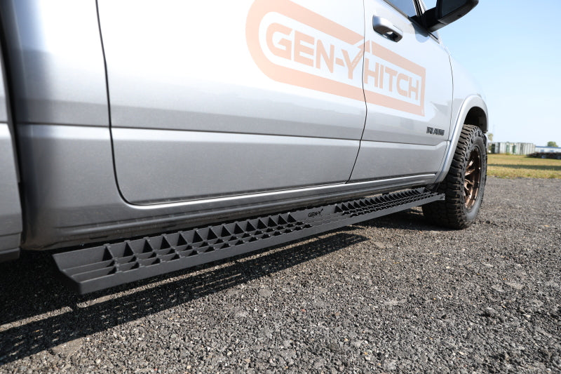 GEN-Y Hitch 11-24 Ram 2500/3500 Crew Cab Running Boards | Ram 2500 (19-25) / 2500 (11-18) / 3500 (19-25) / 3500 (11-18) (GH-25004)