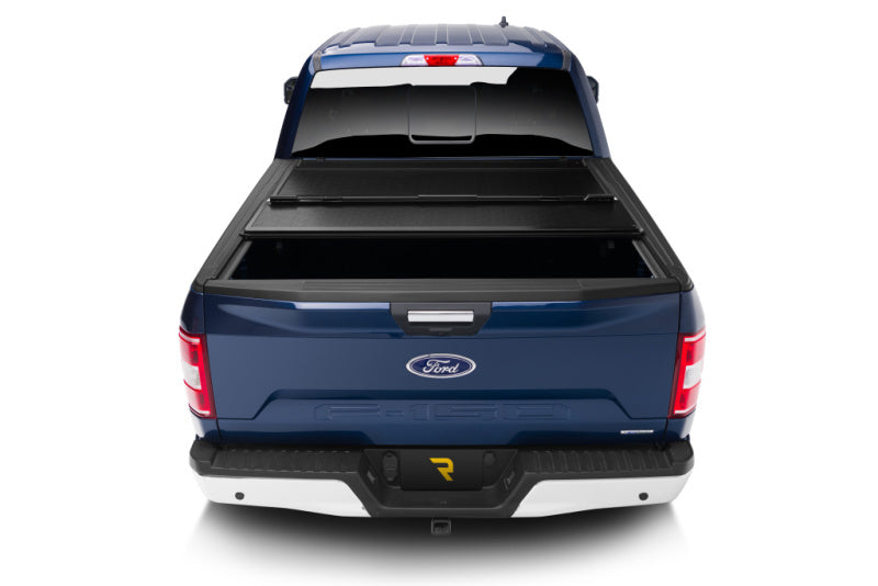 BAK 15-20 Ford F-150 Bed BAKFlip G2 | Ford F-150 (18-20) / Raptor (17-20) (226329)