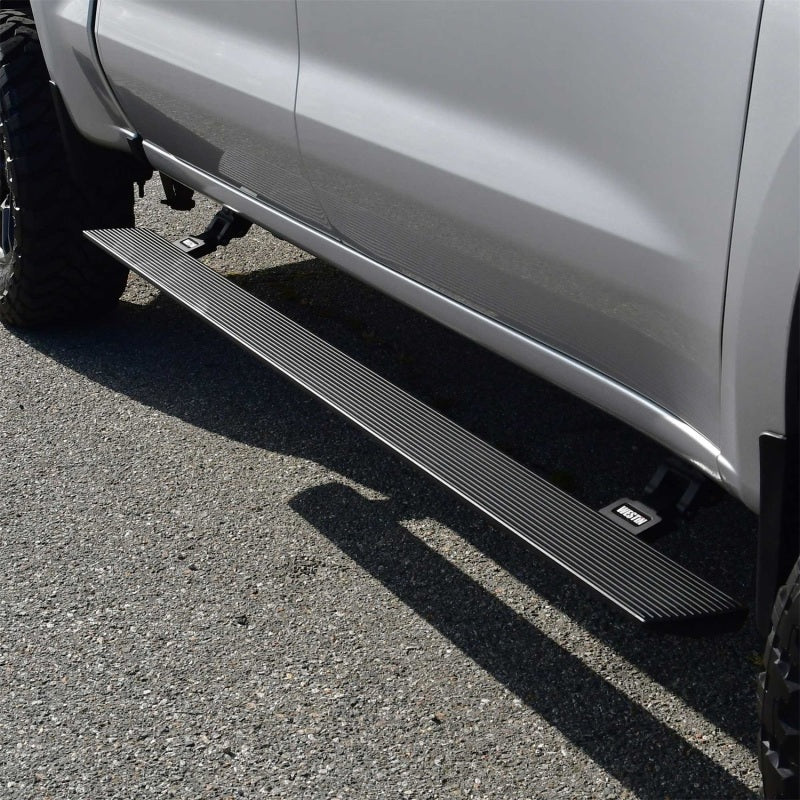 Westin Pro-e Power Running Boards | Chevrolet Silverado 1500 (19-26) / GMC Sierra 1500 (19-26) / Silverado ZR2 (22-26) (29-24135)