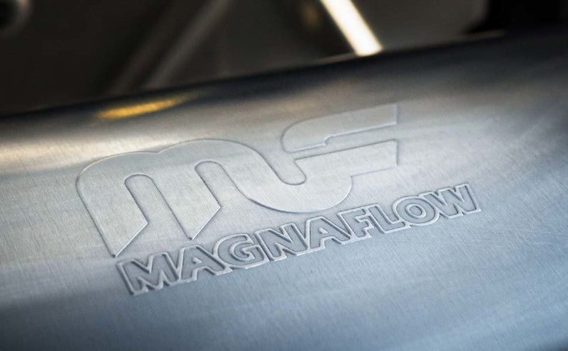 MagnaFlow 4x14x9in. Oval 2.5in. Offset/Offset Straight-Through Performance Exhaust Muffler | (11236)