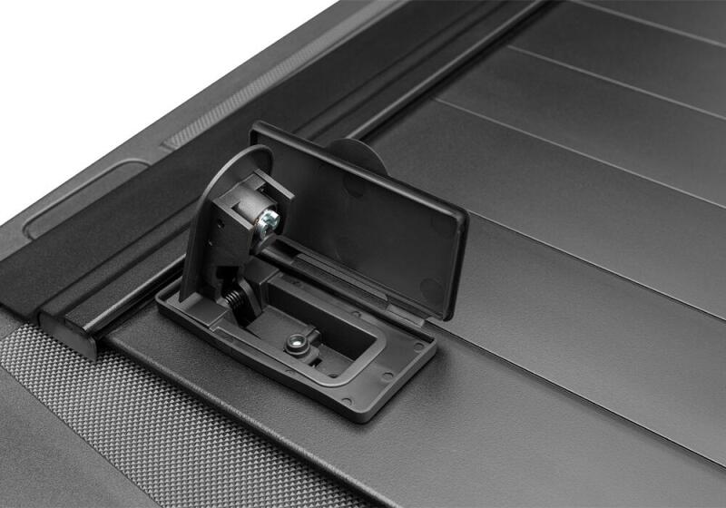 RetraxPRO MX Bed Cover | Ford F-150 (15-20), Raptor (17-20) (80373)