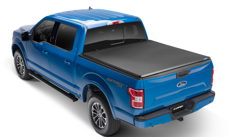 Lund 19-23 Ford Ranger (6ft Bed) Genesis Tri-Fold Tonneau Cover | Ford Ranger (19-26) (950113)