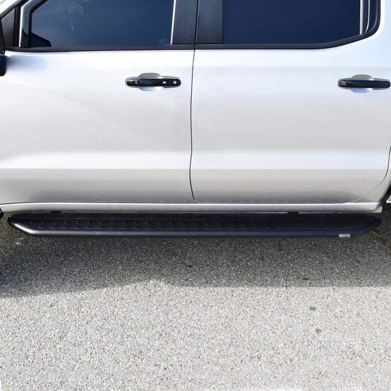 Westin Outlaw Running Boards | Chevrolet Silverado / GMC Sierra (19-26) (28-31275)