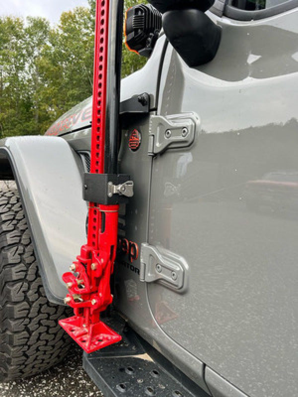 Go Rhino Front Fender Jack Mount (FRONT): Jeep Wrangler / Gladiator (07-26) - Textured Black