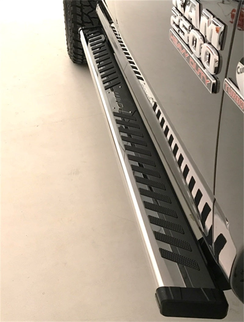 LUND 09-17 Dodge Ram 1500 Summit Ridge 2.0 Running Boards | Ram 1500/2500/3500 (09-24) (28665028)