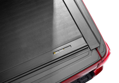 Roll-N-Lock M-Series Tonneau Cover | Toyota Tacoma (16-19 / 20-23) (LG531M)