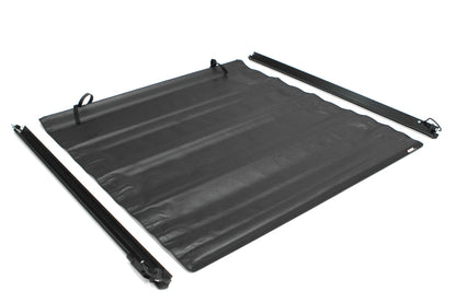 LUND Genesis Roll-Up Tonneau Cover | Chevrolet Colorado / GMC Canyon (15-22) / ZR2 (17-22) (960179)