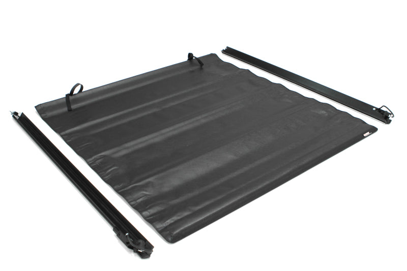 LUND Genesis Roll-Up Tonneau Cover | Chevrolet Colorado / GMC Canyon (15-22) / ZR2 (17-22) (960179)