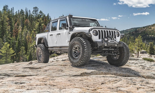 AVS Ventvisor Outside Mount Window Deflectors (4PC): Jeep Wrangler / Gladiator (18-25)