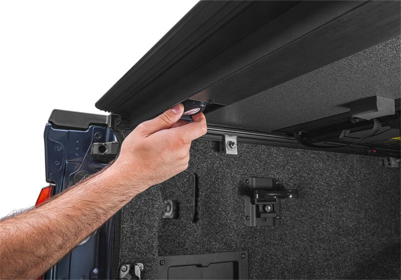 Extang Endure ALX Aluminum Tonneau Cover: Fits Most Jeep Gladiator Models (2018-2026)