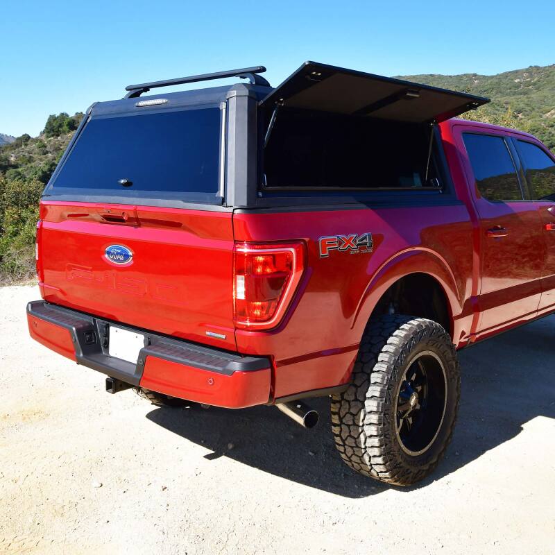Westin EXP Truck Cap | Ford F-150 (24-26) | 5.5ft Bed | Black (16-14065A)