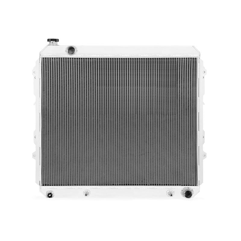 Mishimoto 4.7L Aluminum Radiator | Toyota Tundra (00-06) (MMRAD-TUN-00V2)