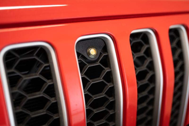 DV8 Offroad Amber Marker Lights: Jeep Wrangler (18-21) / Wrangler JK (18)