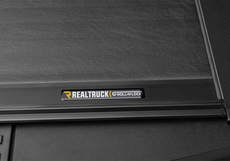 Roll-N-Lock M-Series Retractable Tonneau Cover | Ford F-150 (15-18) / F-150 (18-20) (LG102M)
