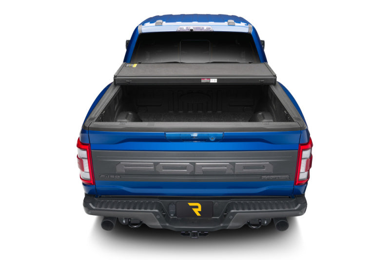 Extang 5ft 7in Bed Solid Fold ALX | Ford F-150 (18-20) / Raptor (17-20) (88475)