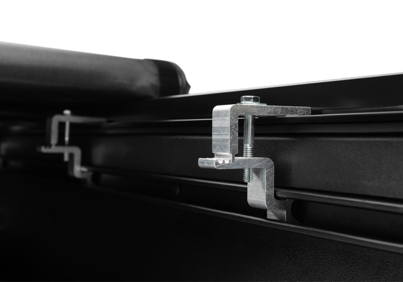 Truxedo TruXport Bed Cover | Toyota Tacoma (05-15) 5ft