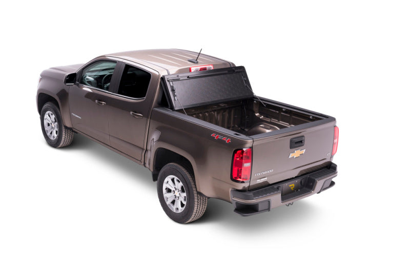 Bakken G2 Hard Folding Tonneau Cover | Chevrolet Colorado / GMC Canyon (226125)